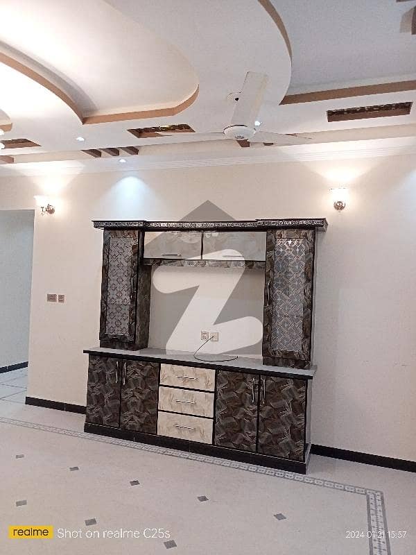 سعدی ٹاؤن سکیم 33,کراچی میں 4 کمروں کا 16 مرلہ مکان 72.0 ہزار میں کرایہ پر دستیاب ہے۔