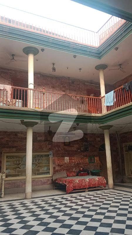 گھنٹا گھر پشاور میں 11 کمروں کا 16 مرلہ مکان 12.0 کروڑ میں برائے فروخت۔