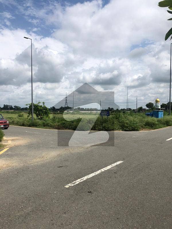 DHA Phase 5 D Block 4 Marla Commercial Plot For Sale