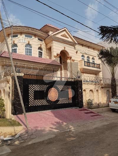 سعدی ٹاؤن سکیم 33,کراچی میں 6 کمروں کا 13 مرلہ مکان 6.4 کروڑ میں برائے فروخت۔