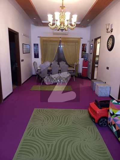 ڈی ایچ اے فیز 7 ایکسٹینشن ڈی ایچ اے ڈیفینس,کراچی میں 4 کمروں کا 6 مرلہ مکان 6.3 کروڑ میں برائے فروخت۔