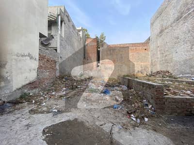 علی پارک کینٹ,لاہور میں 4 مرلہ رہائشی پلاٹ 96.0 لاکھ میں برائے فروخت۔