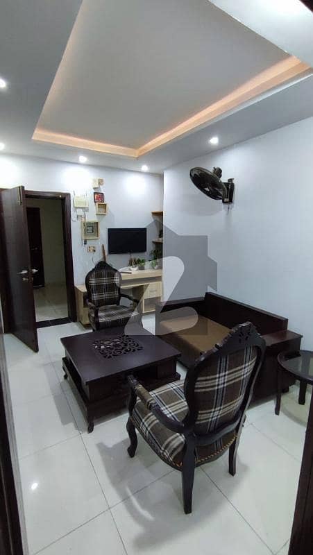 BEAUTIFULL ONE BEDROOM FLAT FOR RENT AVIALABLE IN BAHRIA TOWN PHASE 7
