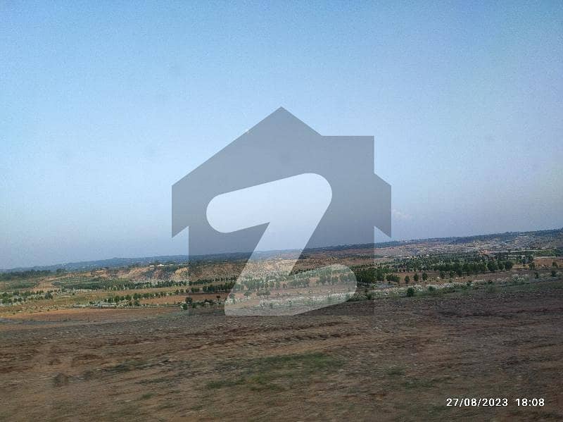 DHA Valley Islamabad Glaxonia 8 Marla Transfer Able Available For Sale