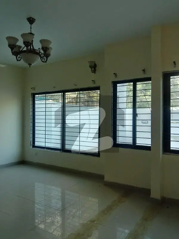 BUNGALOW FOR RENT RENOVATED