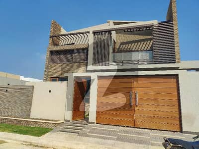 Luxurious 500 Yards Brand New House for Sale in DHA Phase 8