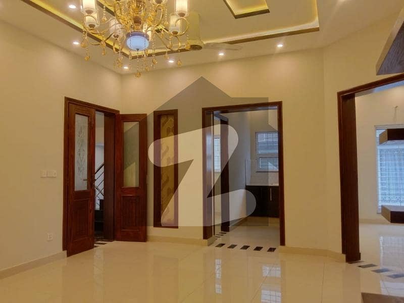 10 Marla Lower Portion For Rent Sector B Gulbahar Block Behria Town Lahore