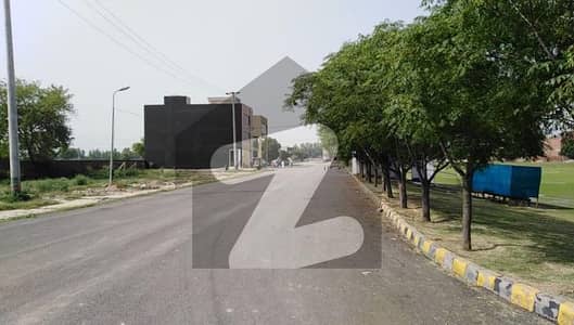 خیابان۔اے۔امین - بلاک ایس خیابانِ امین,لاہور میں 1 کنال رہائشی پلاٹ 1.1 کروڑ میں برائے فروخت۔