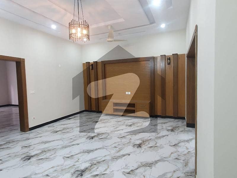 10 Marla House For Rent In Top City-1 Islamabad