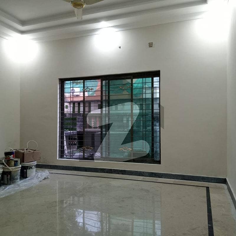 10 Marla Like New Renovated House For Sale In *Ali View Garden*