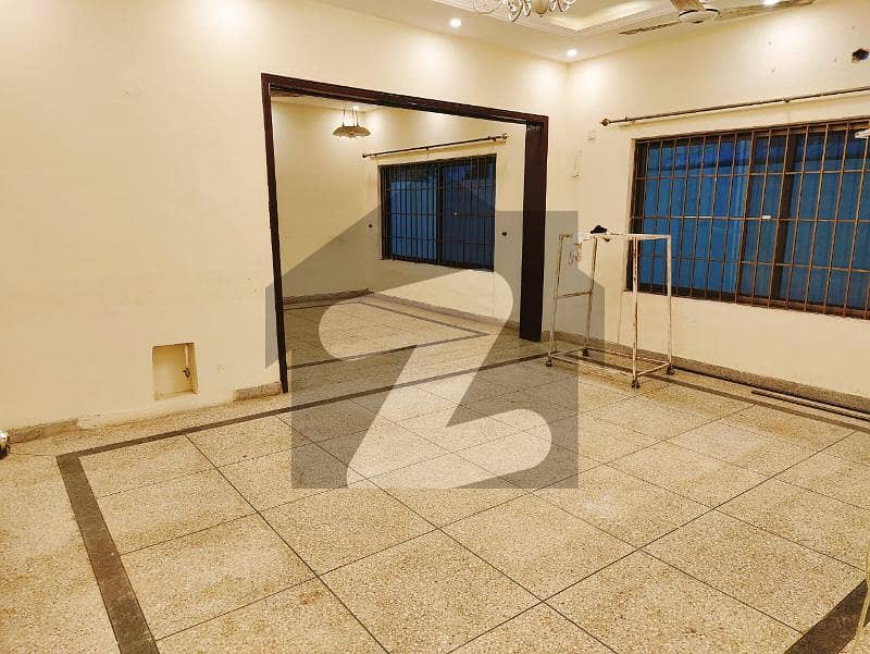 Un-Furnished House For Rent In F-7 Islamabad