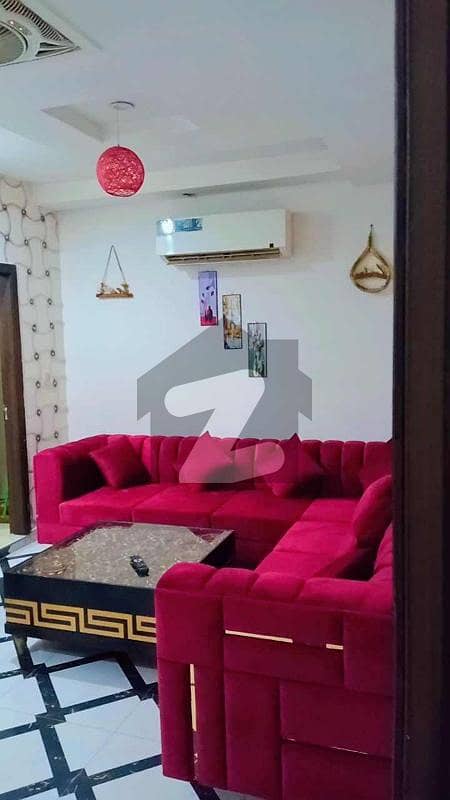 1BED FURNISHED APORTMENT IS AVAILABLE FOR RENT IN SECTOR B BAHRIA TOWN LAHORE