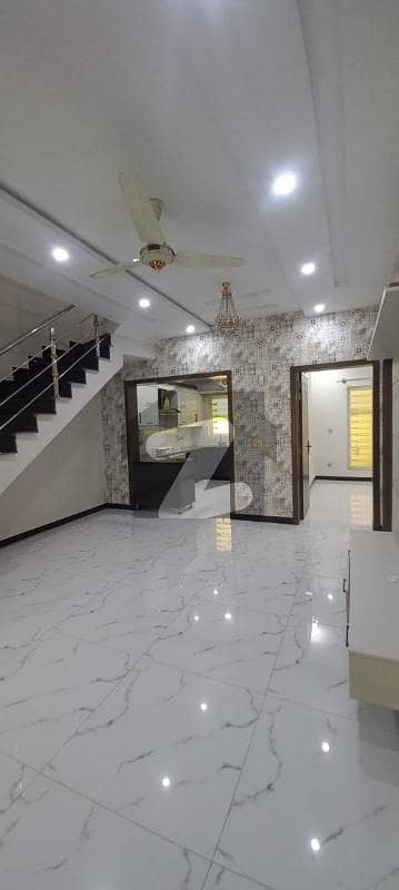 Overseas 2 10 Marla Slightly Used House For Sale Gas Installed Neat Clean Condition Near To Mosque Commercial Park