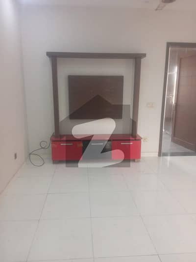 UPPER PORTION OF 10 MARLA LIKE A BRAND NEW EXCELLENT CONDITION HOUSE FOR RENT IN GULBAHAR BLOCK BAHRIA TOWN LAHORE