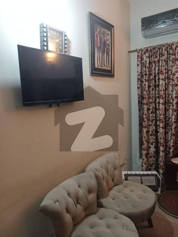جوہر ٹاؤن فیز 2 - بلاک آر1 جوہر ٹاؤن فیز 2,جوہر ٹاؤن,لاہور میں 5 کمروں کا 5 مرلہ مکان 95.0 ہزار میں کرایہ پر دستیاب ہے۔