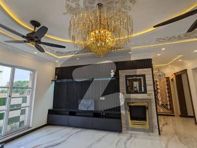 3 YEARS INSTALLMENT PLAN 10 MARLA HOUSE FOR SALE CENTRAL PARK LAHORE
