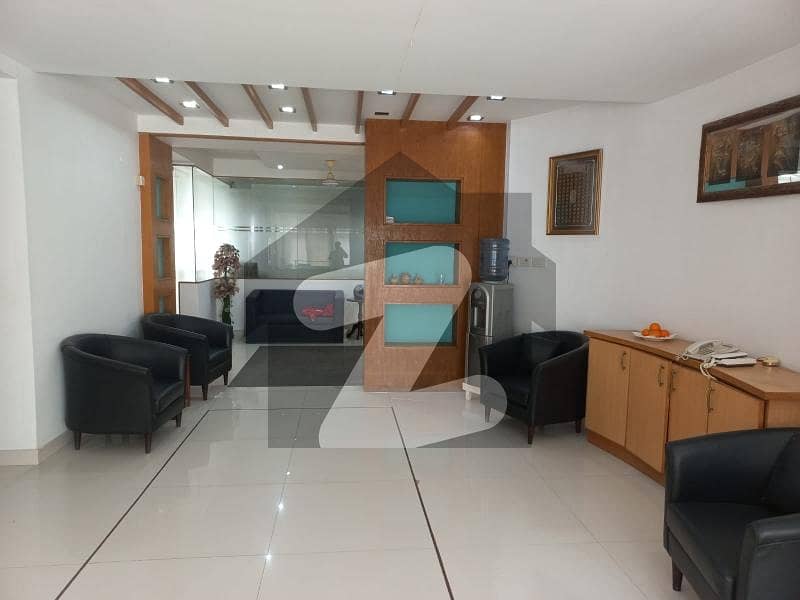 PHASE 6 VIP LAVISH FURNISHED OFFICE FOR RENT 24/7 TIME WITH LIFT GENERATOR