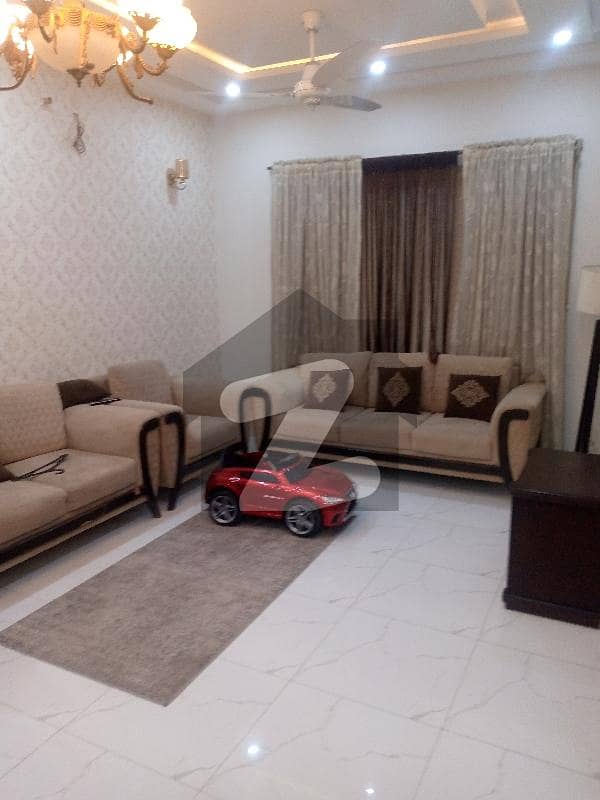 State Life Me 10 Marla Upper Portion For Rent