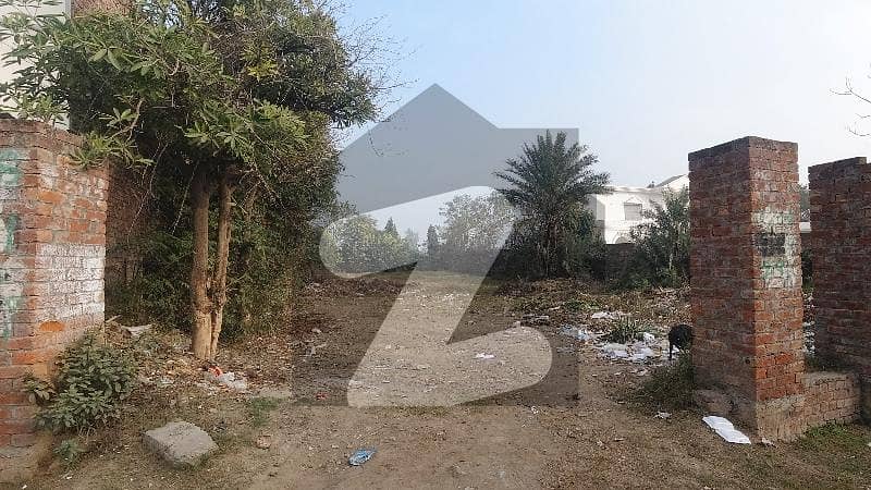 4 Kanal Farm House Land Is Available For Sale On Bedian Road Golfer Line Lahore