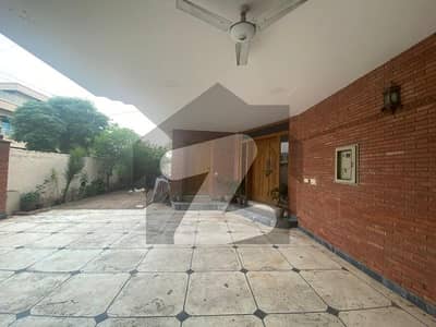 1 Kanal House Up For Sale In Wapda Town Phase 1