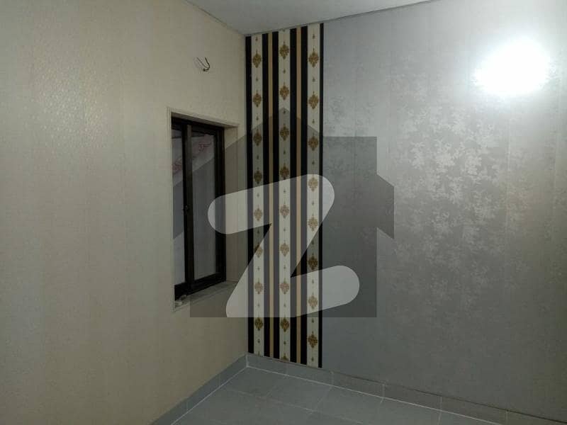 خیابان امین - بلاک پی خیابانِ امین,لاہور میں 2 کمروں کا 5 مرلہ فلیٹ 37.0 لاکھ میں برائے فروخت۔