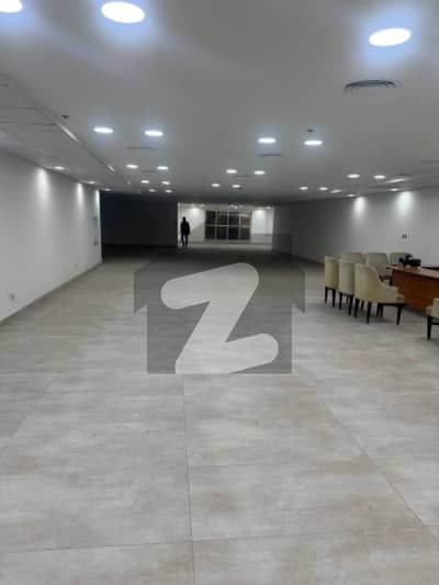 36000 Sq/ft Commercial Building For Rent Best For IT Office