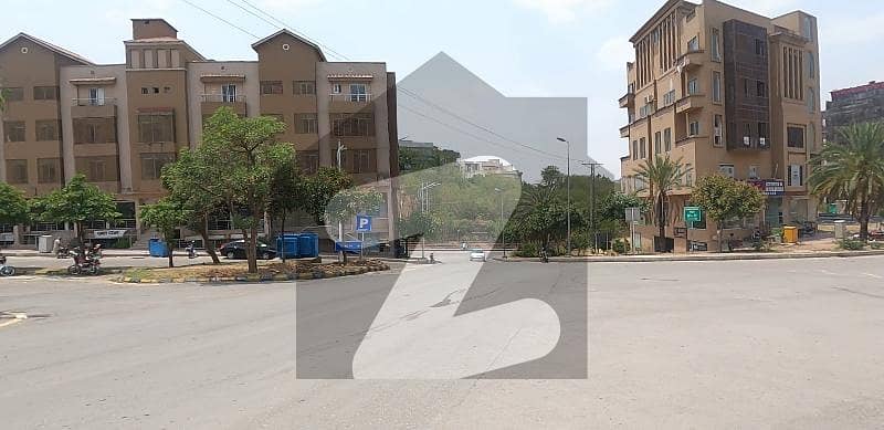 On Excellent Location 5 Marla Commercial Plot In Central Bahria Square Commercial For sale