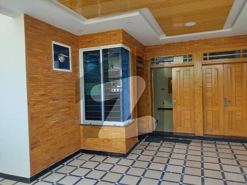 HOUSE For Rent 30*60 IN G13/2 ISLAMABAD