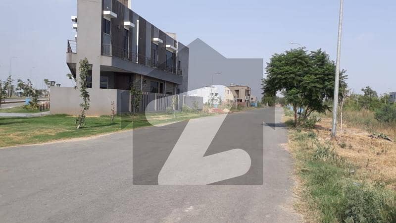 5.33 Marla Commercial Plot In Etihad Town Phase 1 On Back of McDonalds on Easy Installments
