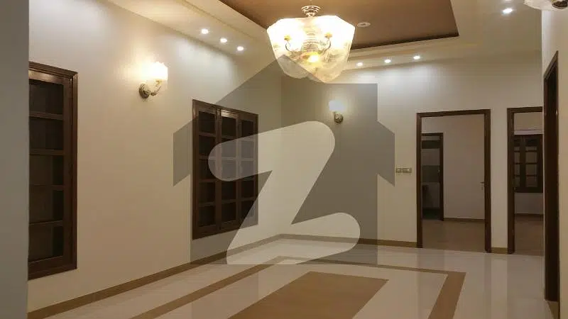 2400 Sqft Huge Sized Renovated Apartment With Maid Room In KDA Scheme 1 Near Karsaz For Educated Families Of Small Size