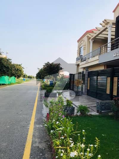 8 Marla House For Rent In D Ext Block Bahria Orchard Lahore