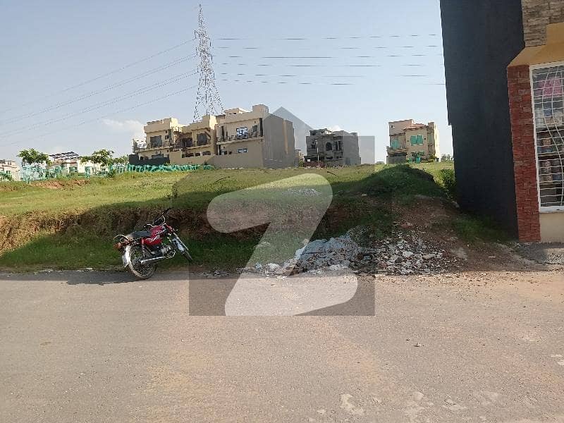 PHASE 7 ONE KANAL PLOT FOR SALE CORNER PLOT WITH EXTRA LAND SOLID LAND