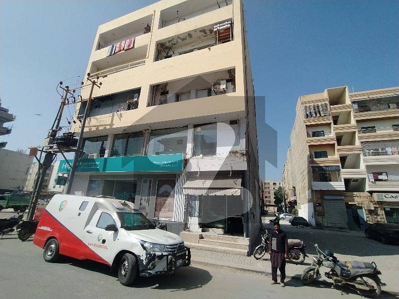 900 Sqft Office For Rent In DHA Karachi Bukhari Commercial With Chamber