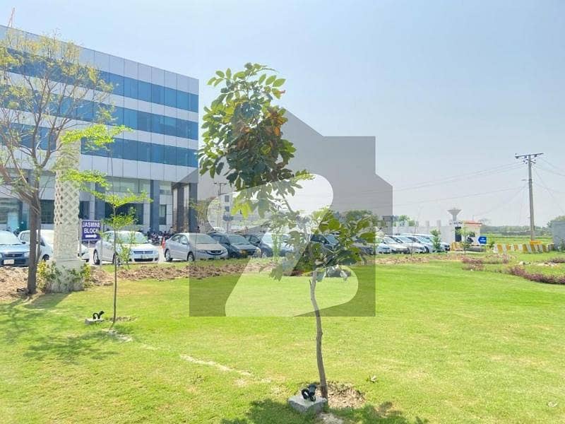 Looking For A Residential Plot In Park View City - Executive Block Lahore