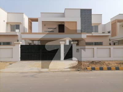 Get This Amazing 500 Square Yards House Available In Jinnah Avenue