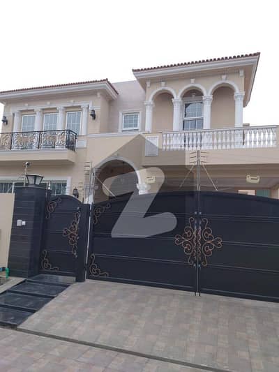 With Basement 7 Beds 1 Kanal Brand New House For Sale In Ex Air Avenue Phase 8