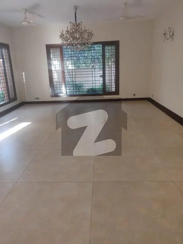 Slightly Used 500 Square Yards 5 Bedroom Bungalow On Peaceful Location Off Streets Of Khayaban E Rahat DHA Phase 6 Before Khayaban E Hafiz Is Available For Rent
