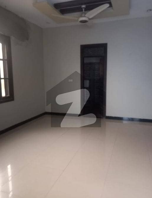Clifton 2 Bedroom Apartment Available For Rent