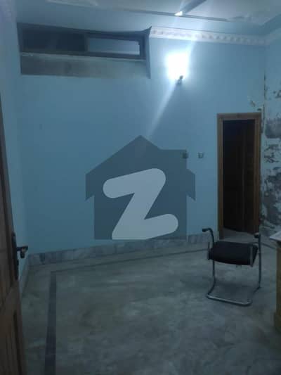 حیات آباد فیز 1 - ای3 حیات آباد فیز 1,حیات آباد,پشاور میں 3 کمروں کا 10 مرلہ زیریں پورشن 50.0 ہزار میں کرایہ پر دستیاب ہے۔