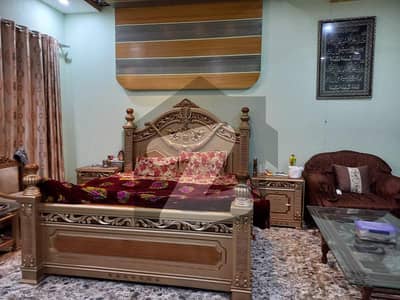 ریاض الجنہ فیصل آباد میں 4 کمروں کا 7 مرلہ مکان 2.4 کروڑ میں برائے فروخت۔