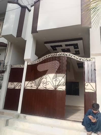 گلشنِ معمار - سیکٹر ٹی گلشنِ معمار,گداپ ٹاؤن,کراچی میں 3 کمروں کا 10 مرلہ مکان 2.4 کروڑ میں برائے فروخت۔