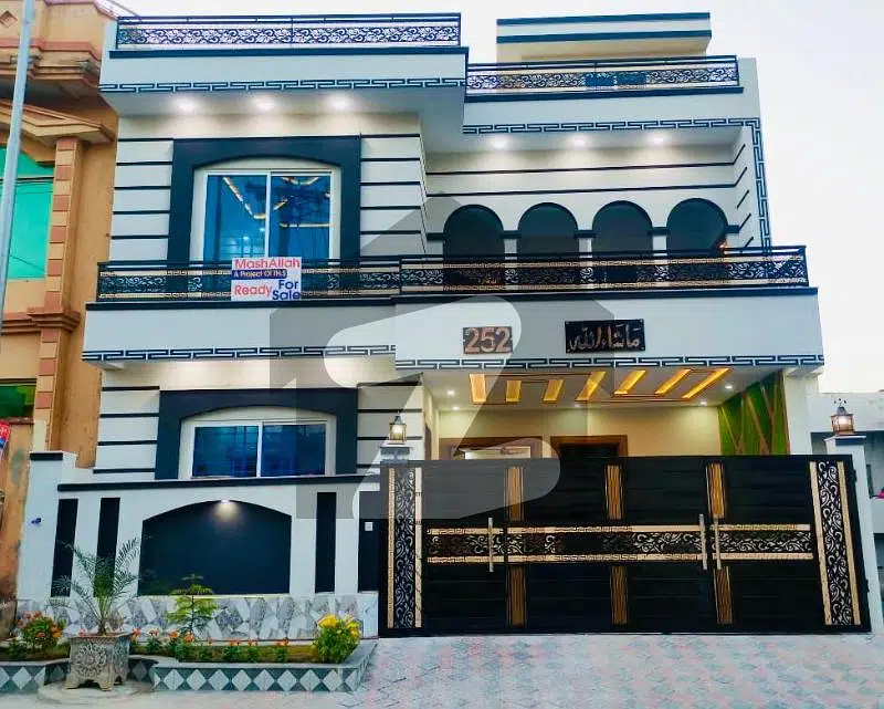 House Available In CBR Town Phase 1