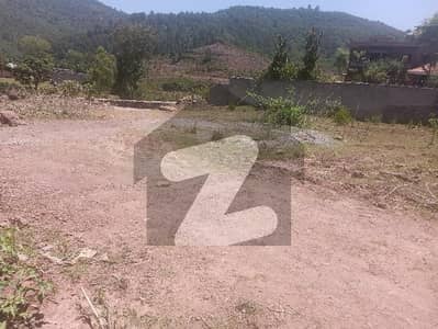 35 Marla Plot For Sale On Murree Expressway Near Country Club
