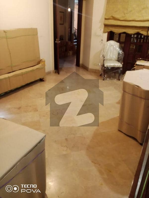 1 KANAL 6 BEDS HOUSE 1 KANAL 6 BEDS HOUSE