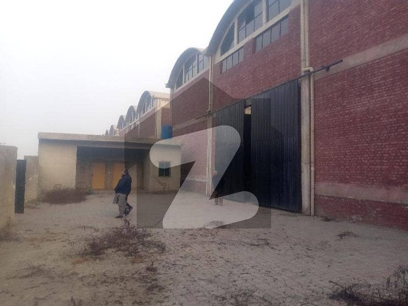 4 Kanal Warehouse Available For Rent