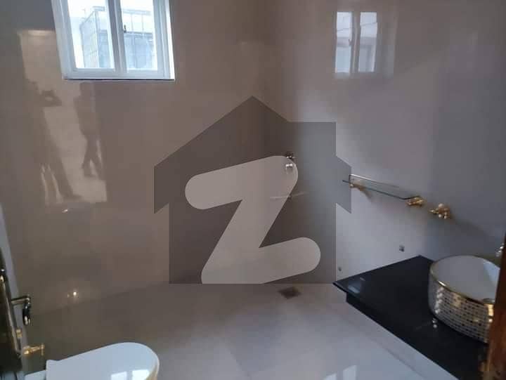 7 marla beautiful upper portion available for rent in jubilee town lahore