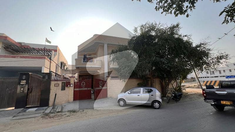 ڈی ایچ اے فیز 6 ڈی ایچ اے ڈیفینس,کراچی میں 6 کمروں کا 1 کنال مکان 9.0 کروڑ میں برائے فروخت۔