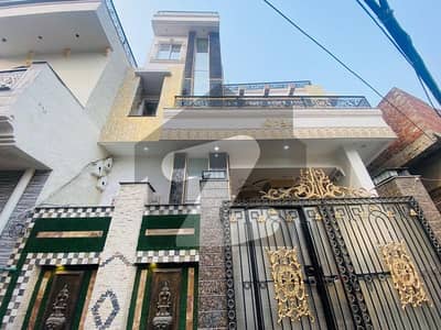 ہربنس پورہ لاہور میں 7 کمروں کا 6 مرلہ مکان 2.2 کروڑ میں برائے فروخت۔