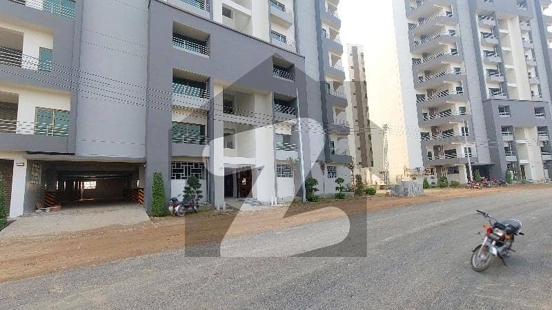 In Askari 11 - Sector D 10 Marla Flat For Rent