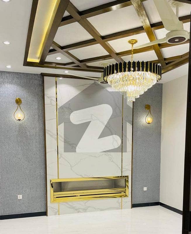 10 MARLA BRAND NEW LUXARY FULL HOUSE FOR RENT IN RAFI BLOCK BAHRIA TOWN LAHORE